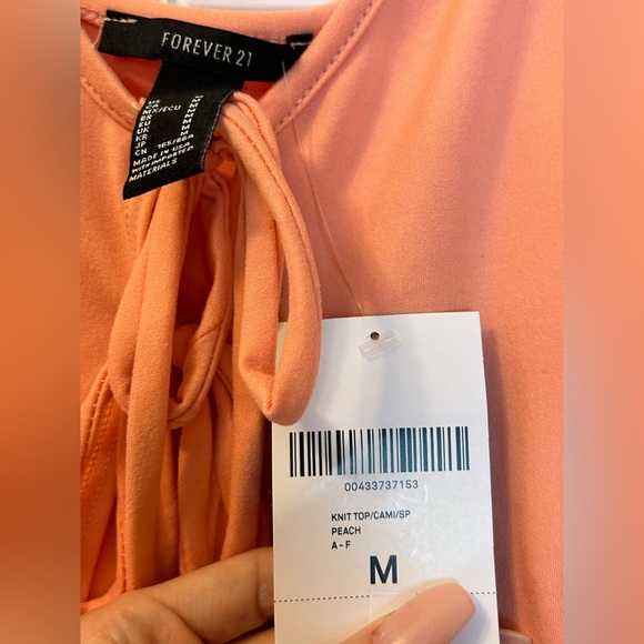 Forever 21 Coral Tie Front Top - Picture 6 of 7